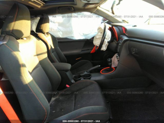 Photo 4 VIN: JTKJF5C79FJ006402 - SCION TC 