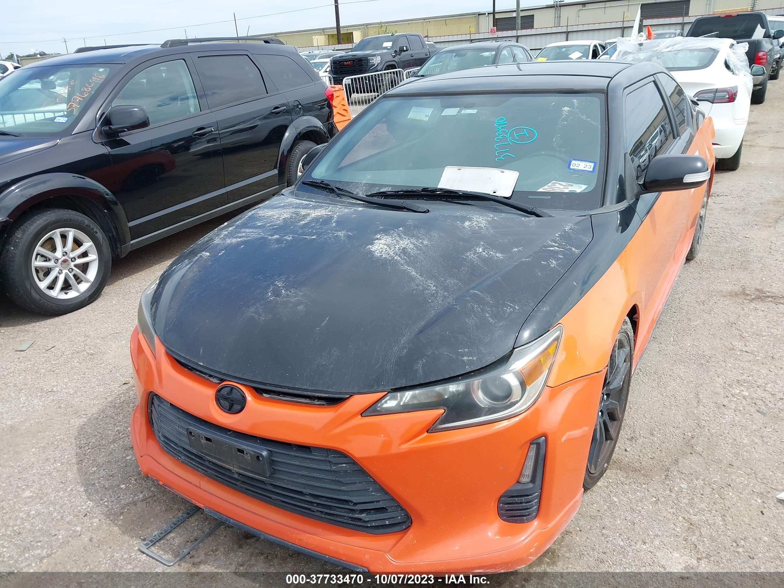 Photo 5 VIN: JTKJF5C79FJ008506 - SCION TC 