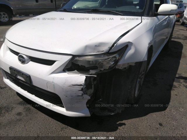 Photo 5 VIN: JTKJF5C7XC3029882 - SCION TC 