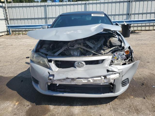 Photo 4 VIN: JTKJF5C7XC3032569 - TOYOTA SCION TC 