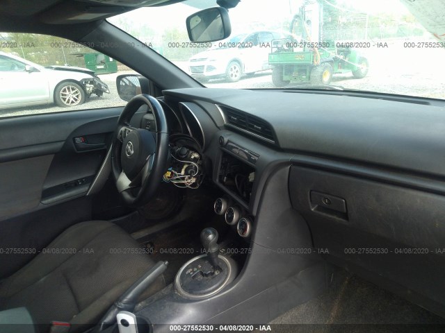 Photo 4 VIN: JTKJF5C7XC3042504 - SCION TC 