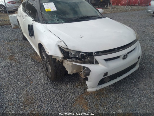 Photo 5 VIN: JTKJF5C7XC3042504 - SCION TC 