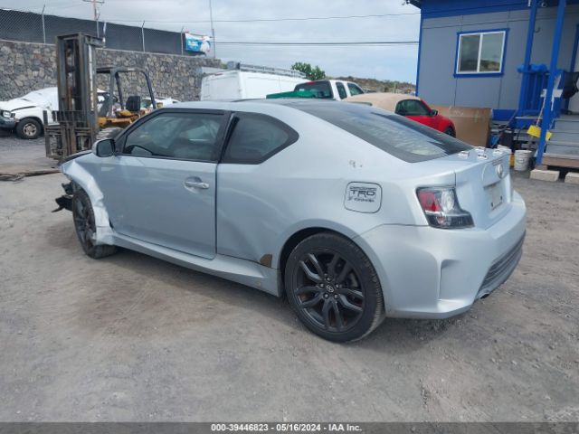 Photo 2 VIN: JTKJF5C7XE3070211 - SCION TC 