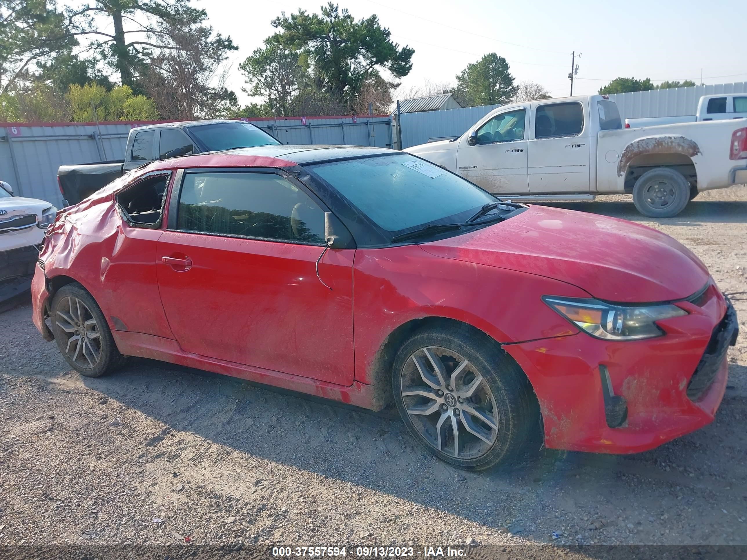 Photo 12 VIN: JTKJF5C7XFJ010135 - SCION TC 