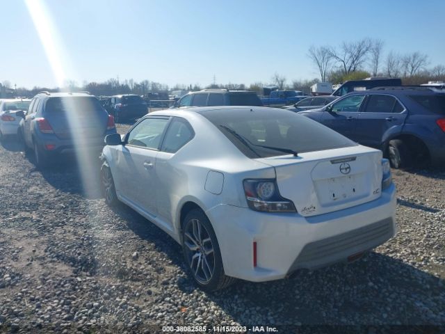 Photo 2 VIN: JTKJF5C7XGJ018561 - SCION TC 