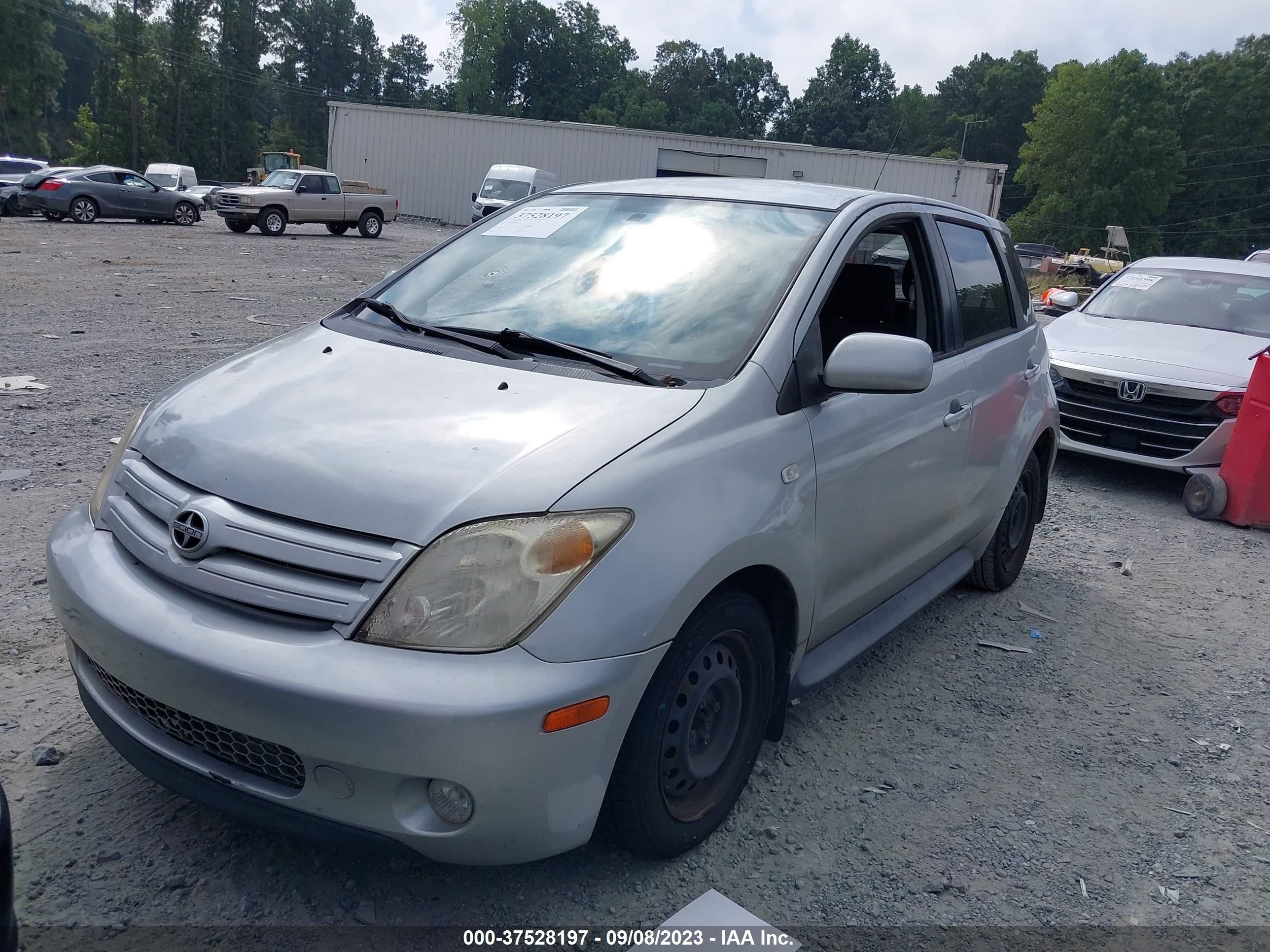 Photo 1 VIN: JTKKT604050099084 - SCION XA 