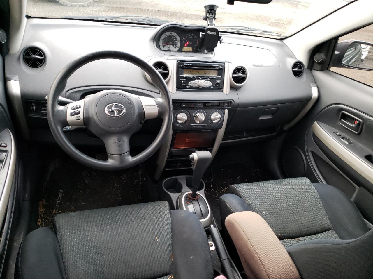 Photo 7 VIN: JTKKT604060168017 - SCION XA 