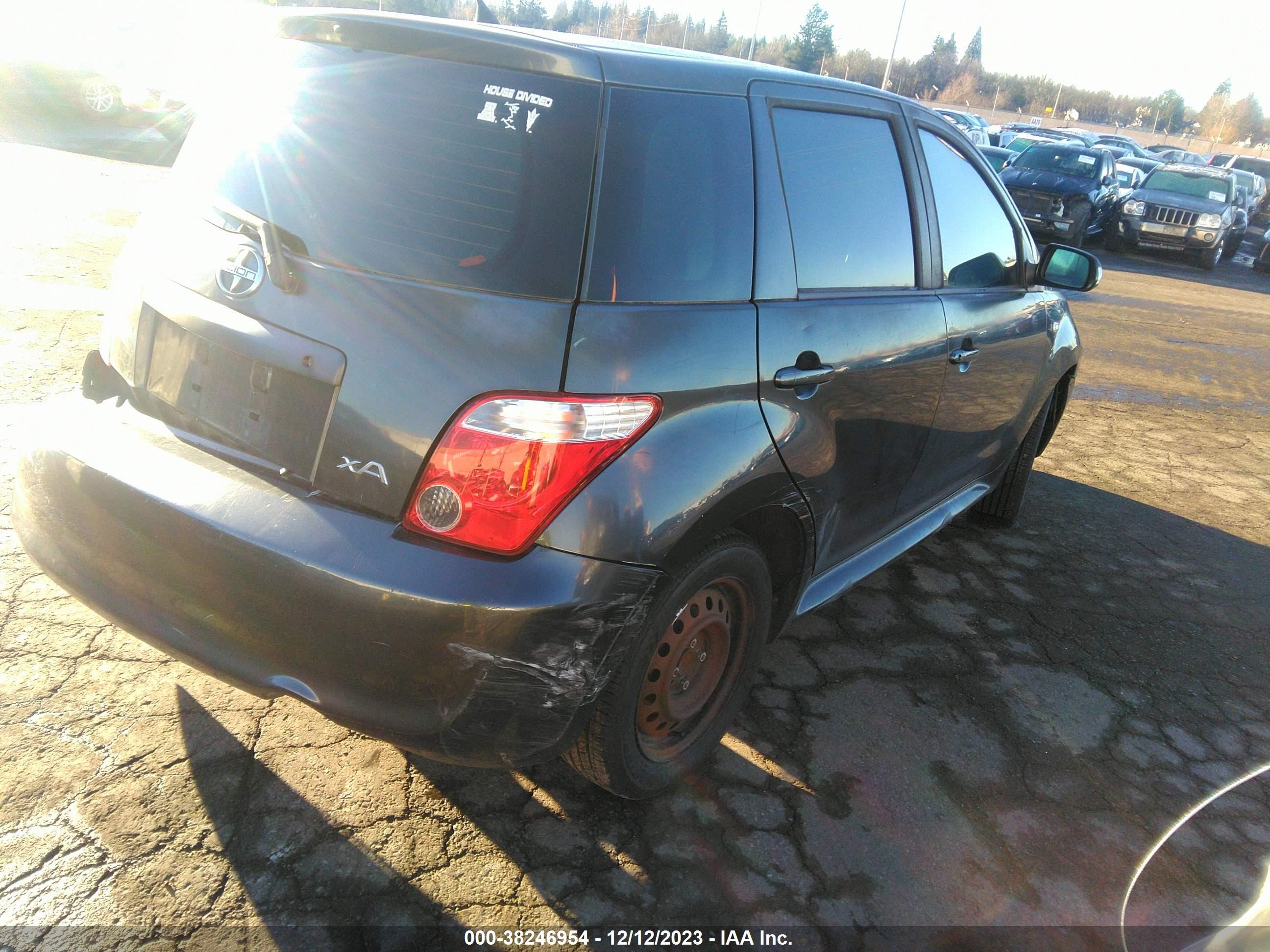 Photo 3 VIN: JTKKT604165015004 - SCION XA 