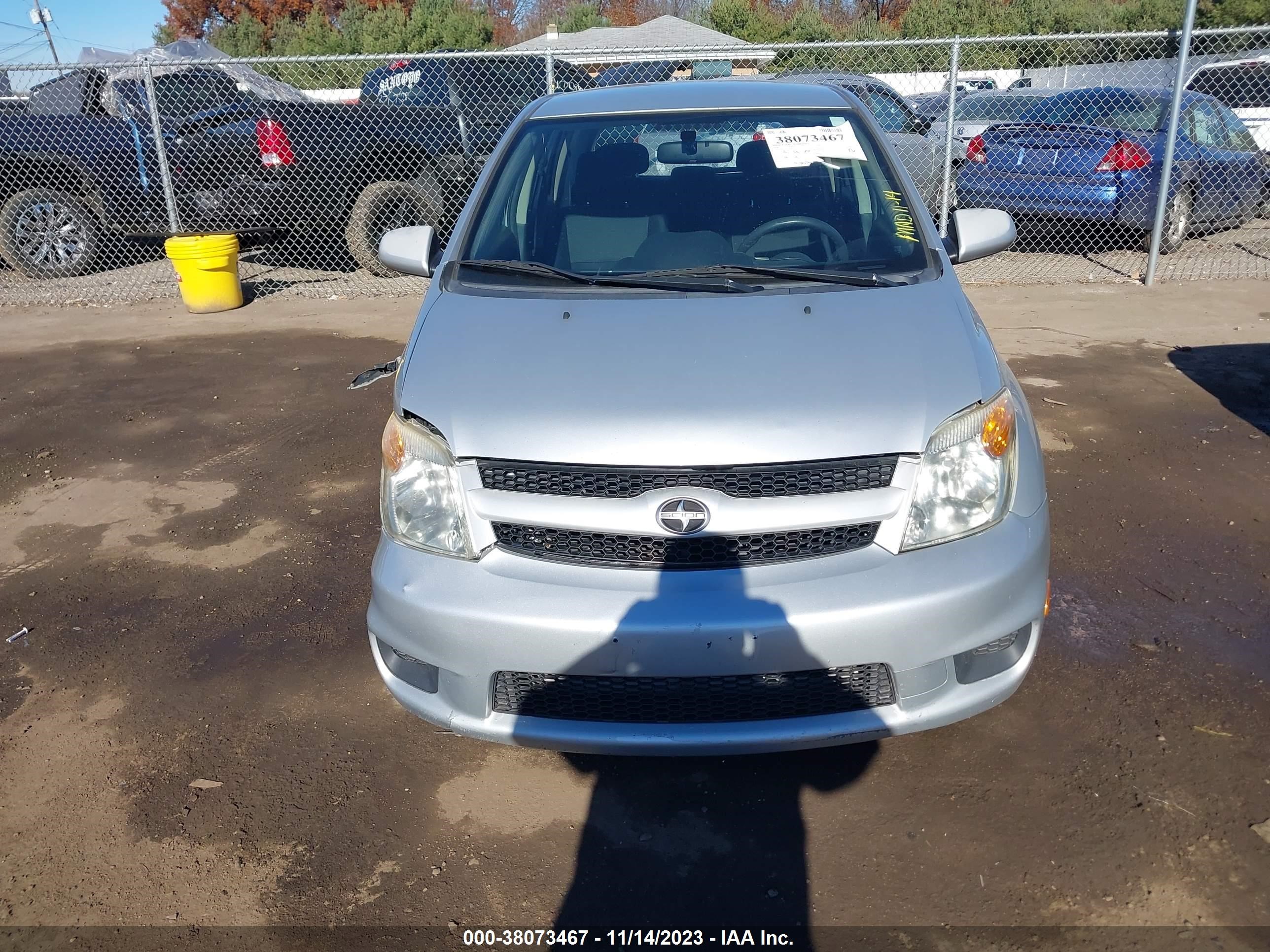 Photo 11 VIN: JTKKT604665003771 - SCION XA 