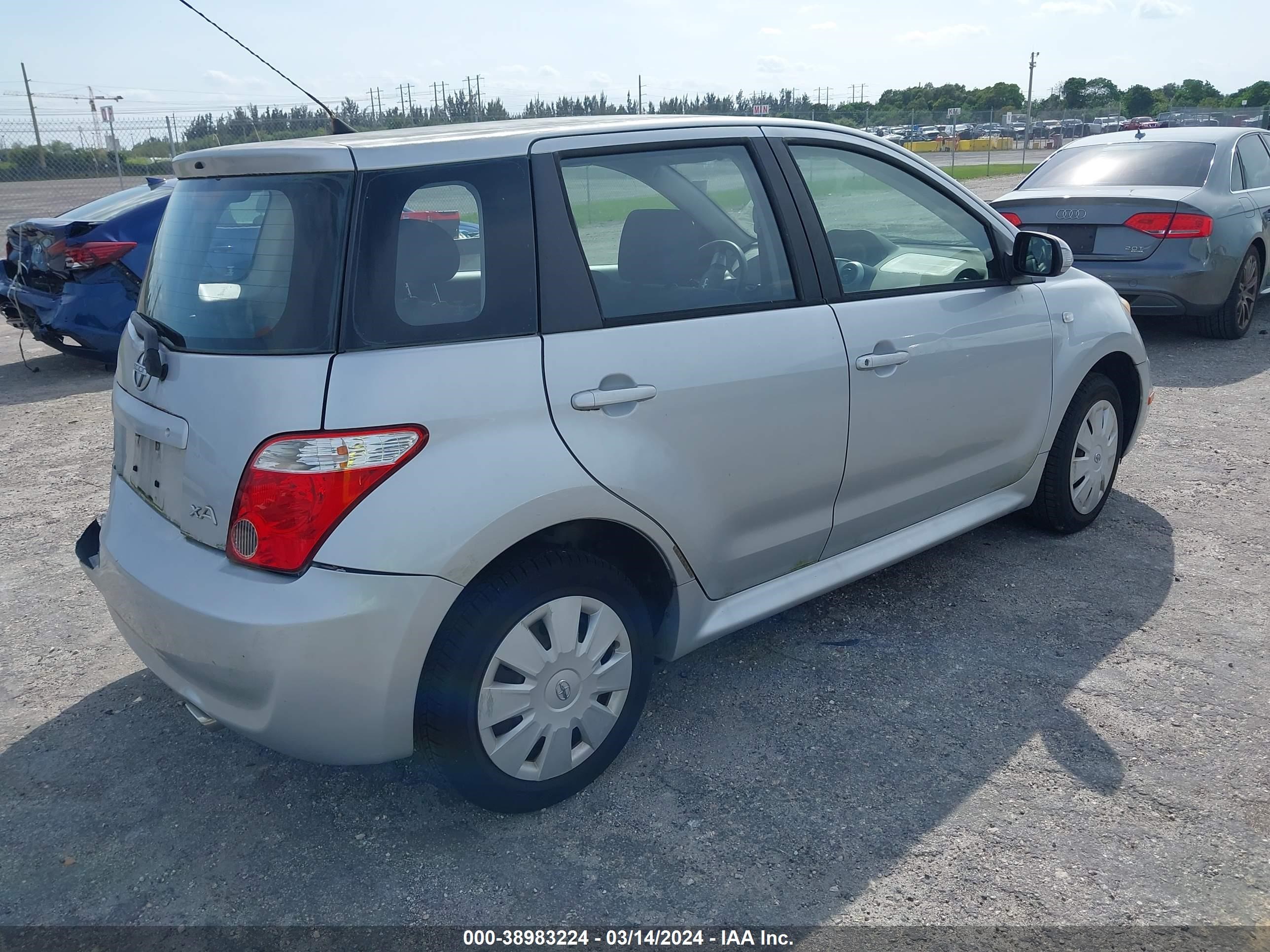 Photo 3 VIN: JTKKT624160130955 - SCION XA 