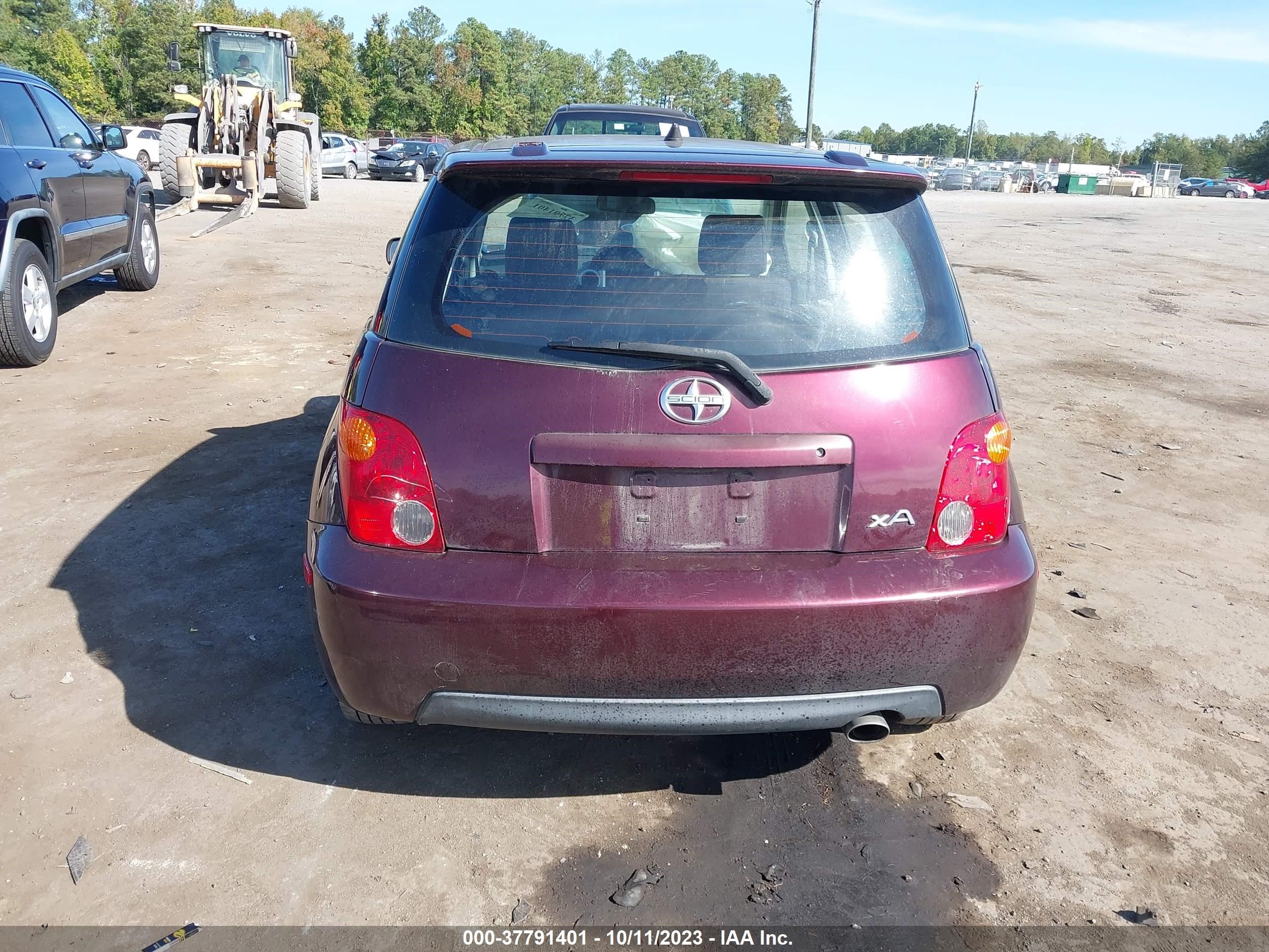 Photo 16 VIN: JTKKT624340075566 - SCION XA 