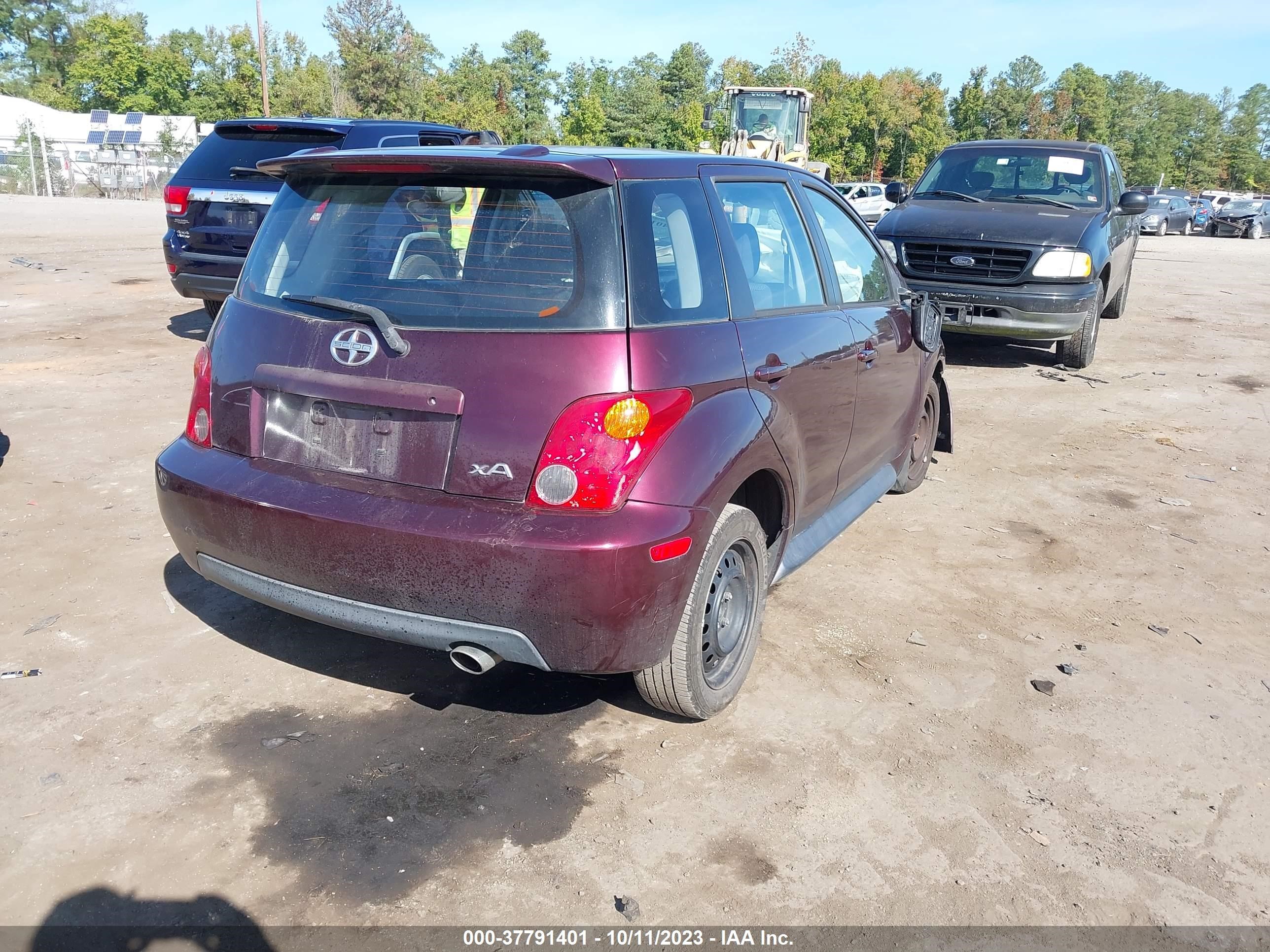 Photo 3 VIN: JTKKT624340075566 - SCION XA 