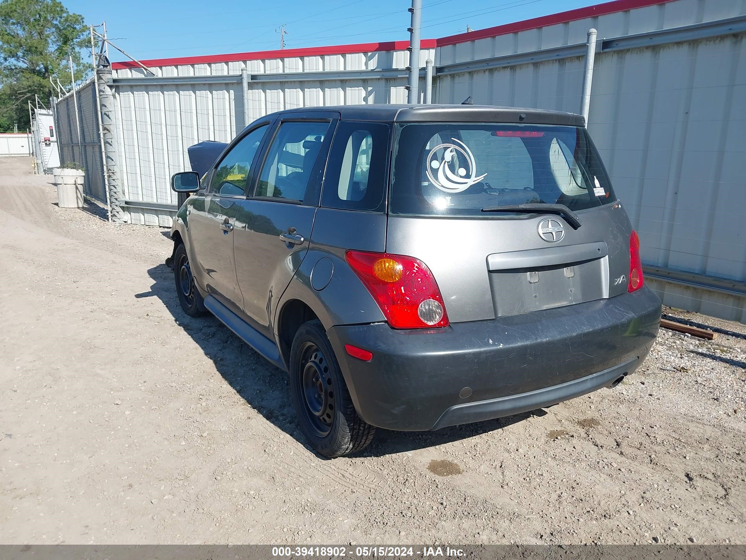 Photo 2 VIN: JTKKT624450118586 - SCION XA 