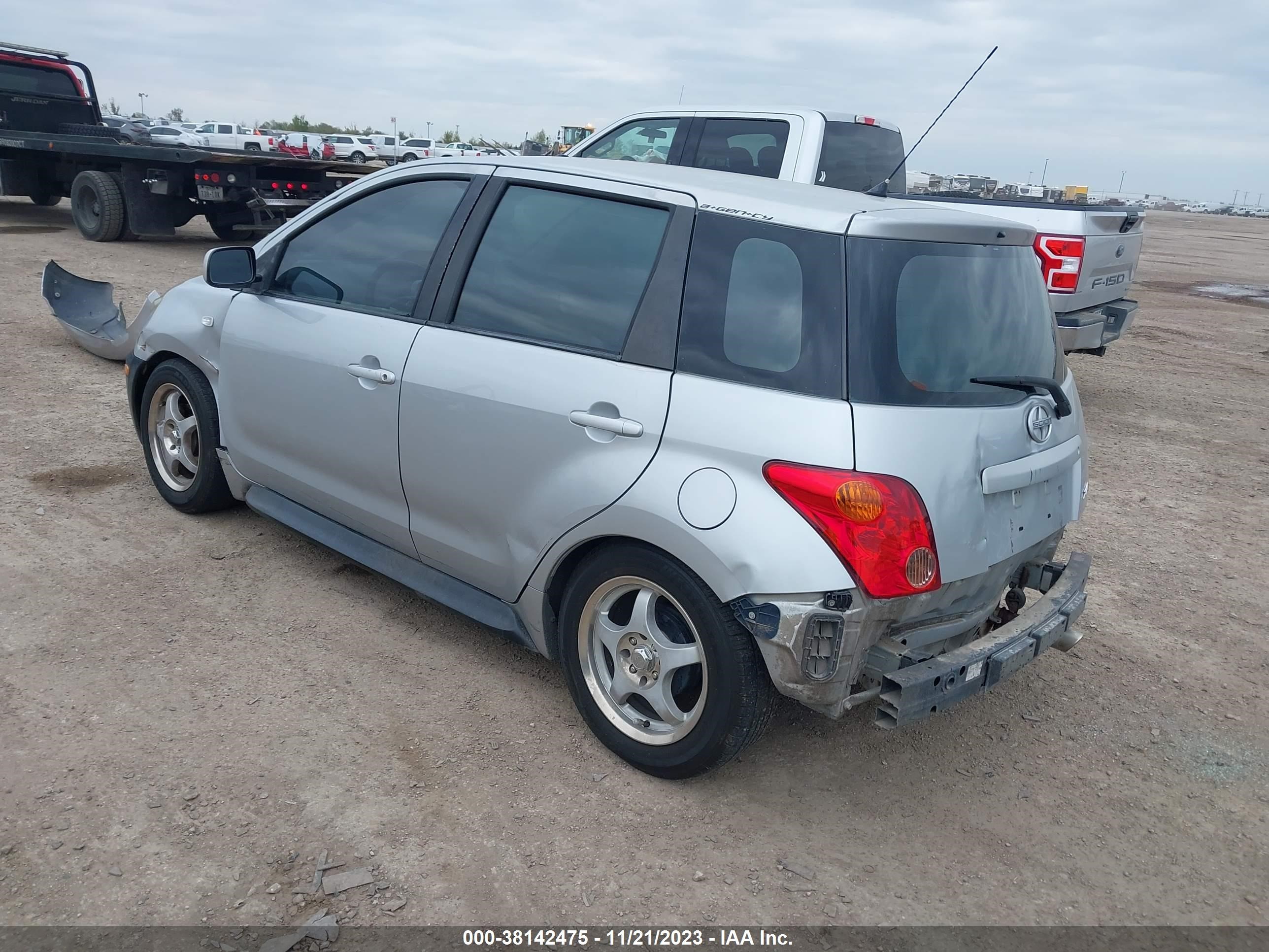 Photo 2 VIN: JTKKT624450121679 - SCION XA 