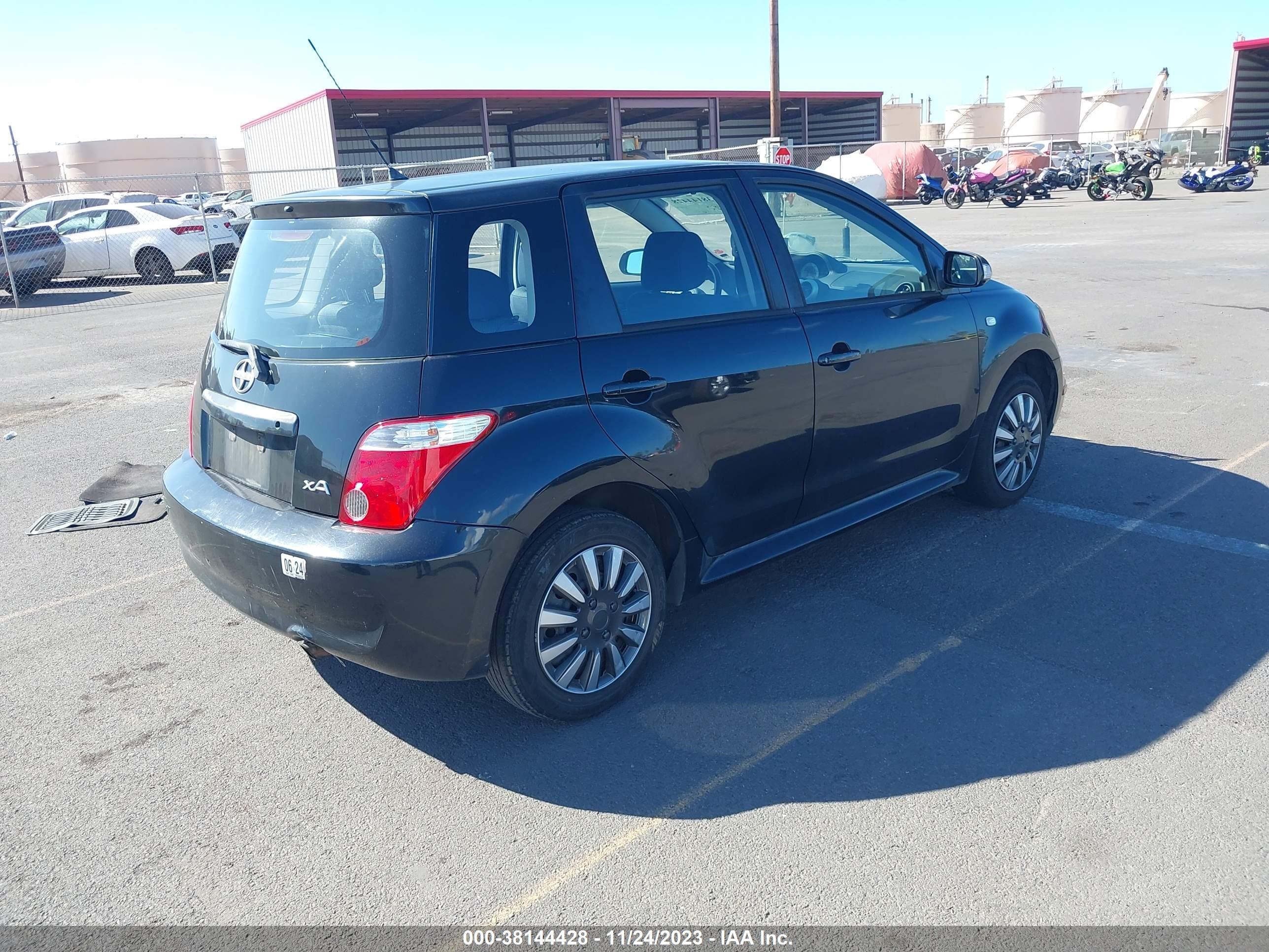 Photo 3 VIN: JTKKT624560142011 - SCION XA 