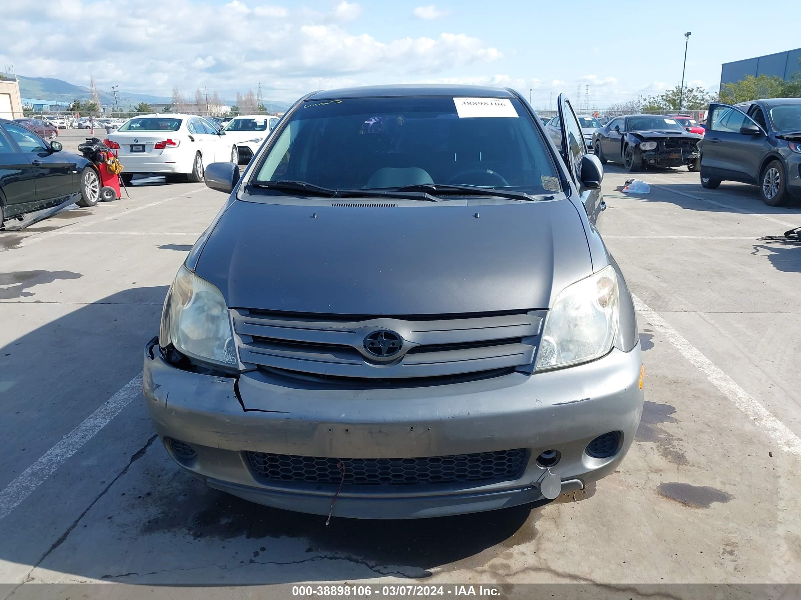 Photo 11 VIN: JTKKT624640046644 - SCION XA 