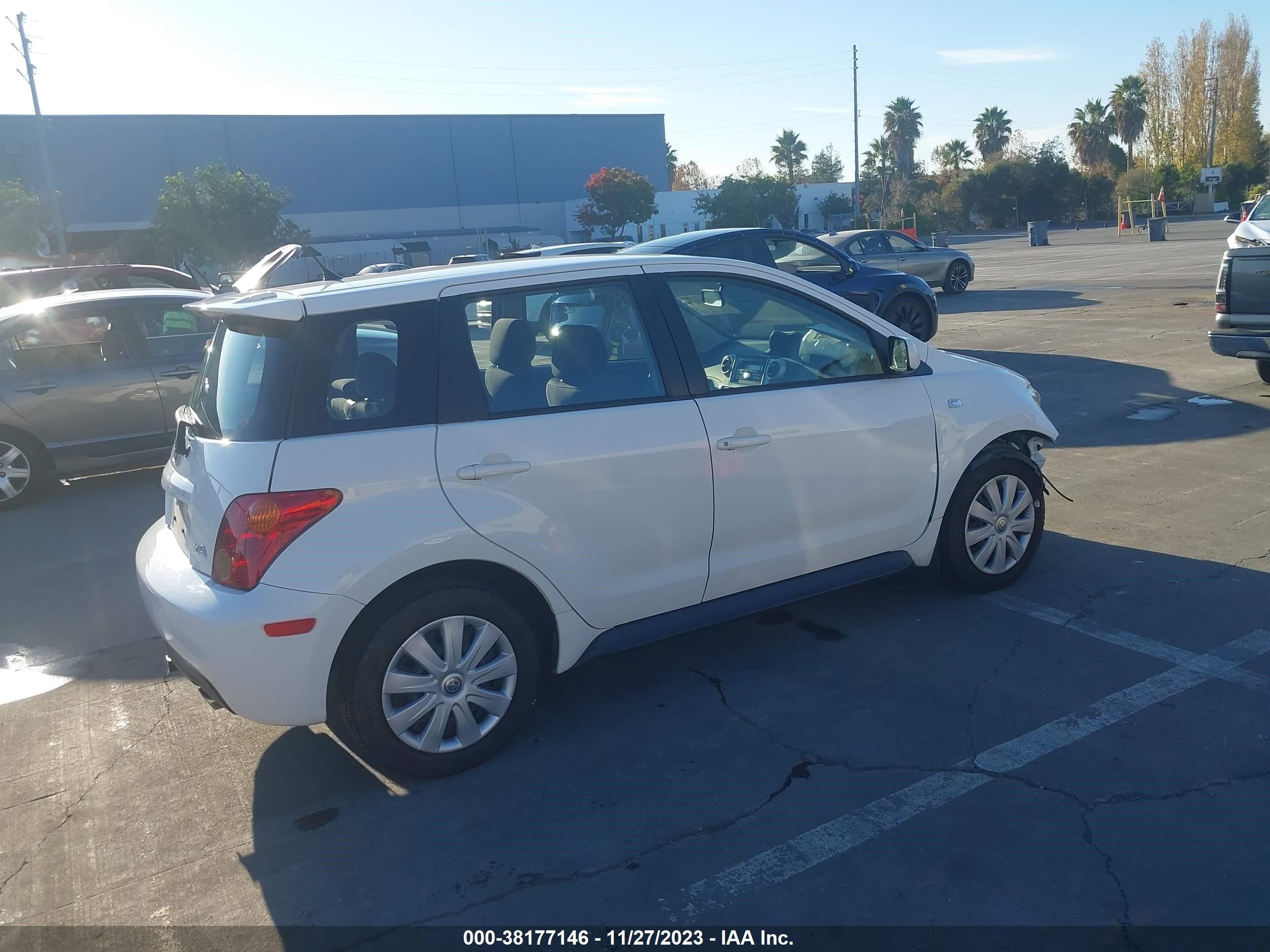 Photo 3 VIN: JTKKT624650089849 - SCION XA 