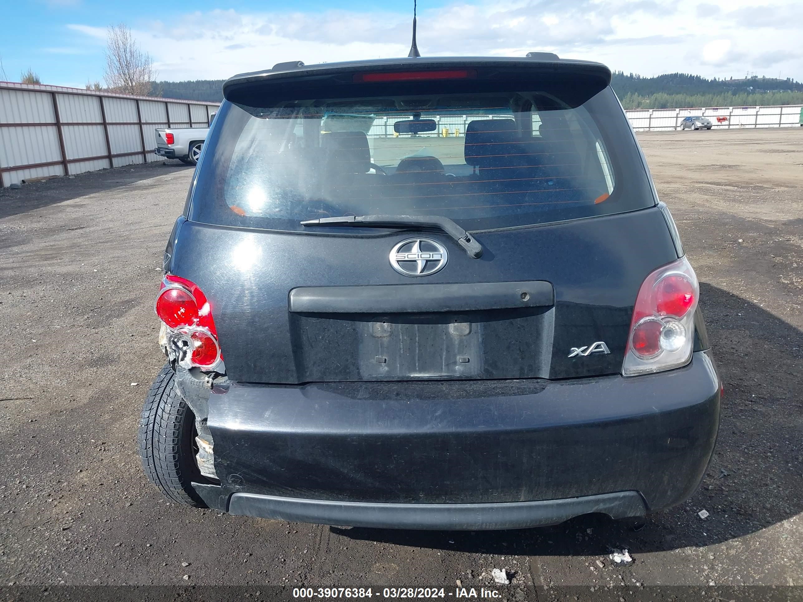 Photo 15 VIN: JTKKT624650111509 - SCION XA 