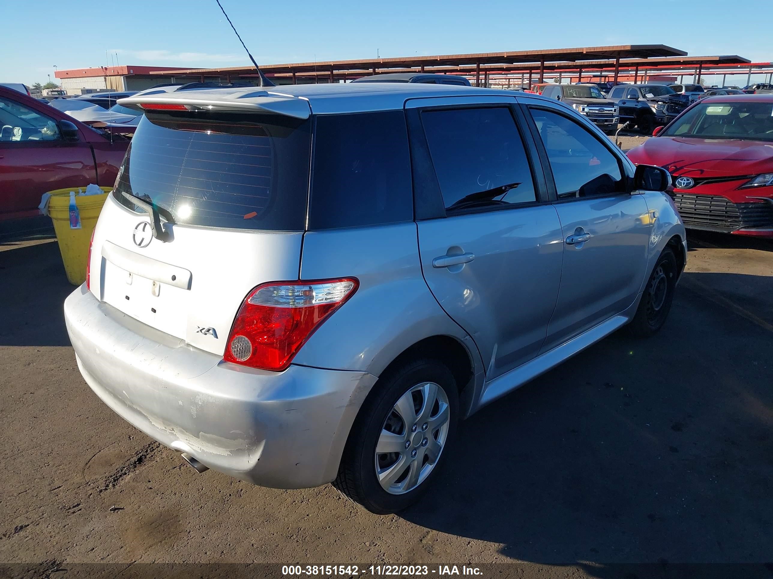 Photo 3 VIN: JTKKT624860161328 - SCION XA 