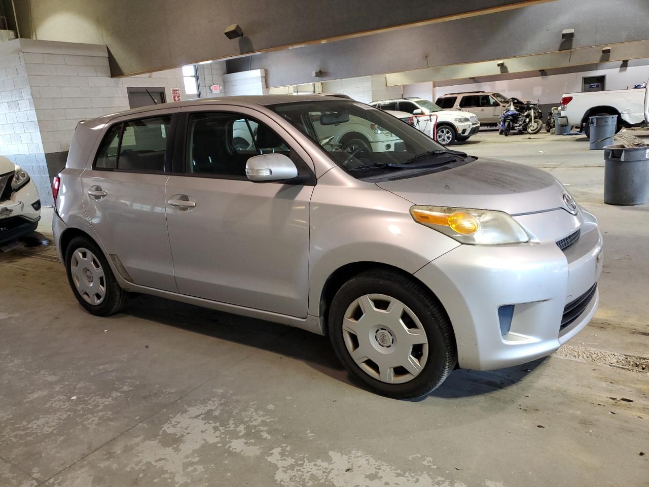 Photo 3 VIN: JTKKU10408J004411 - SCION XD 