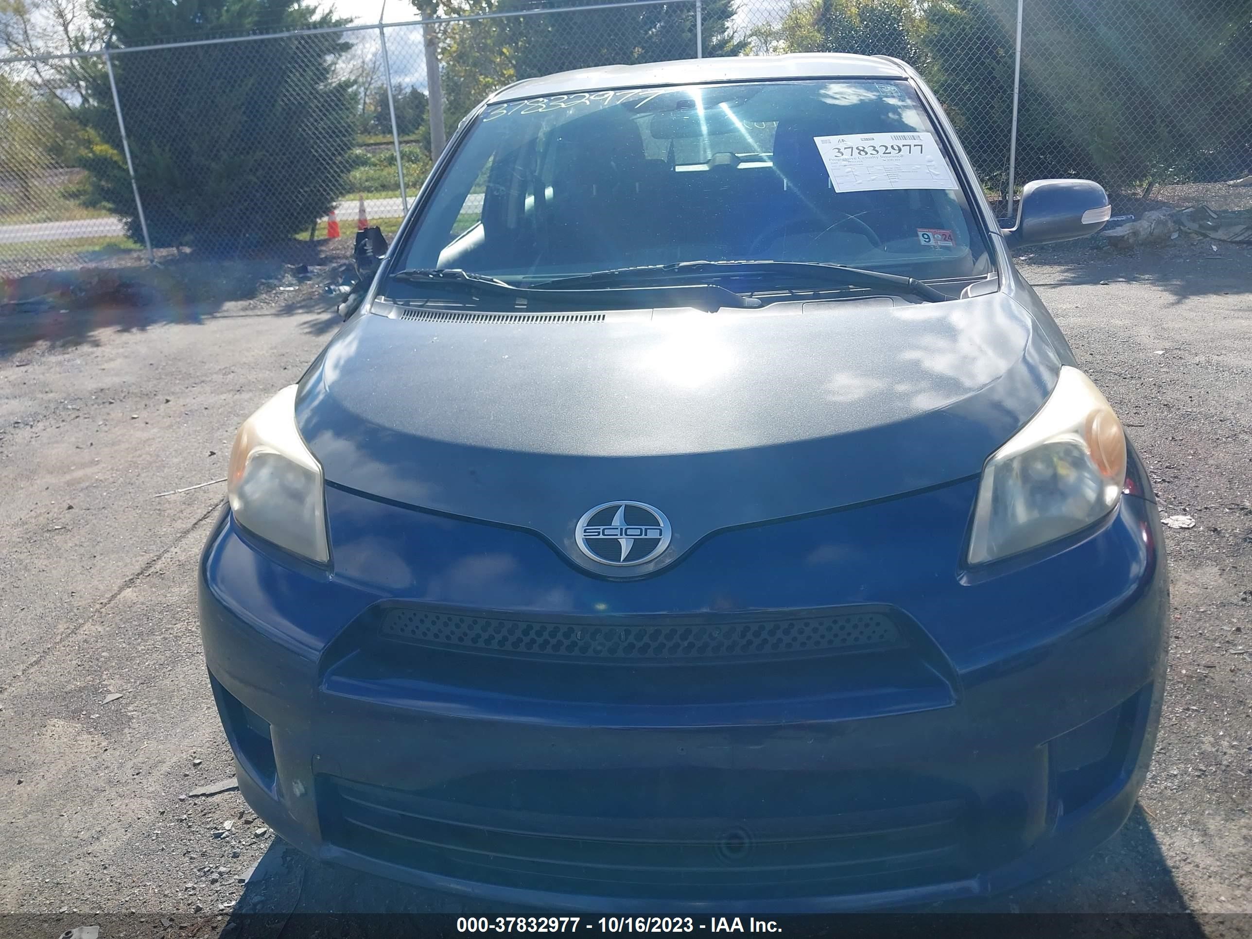 Photo 11 VIN: JTKKU10409J045879 - SCION XD 