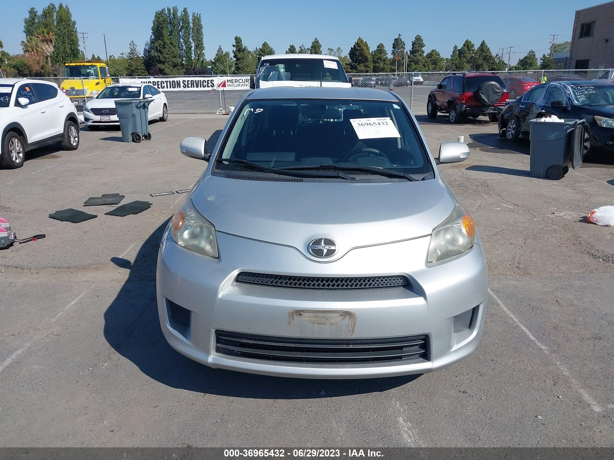 Photo 11 VIN: JTKKU10428J015524 - SCION XD 