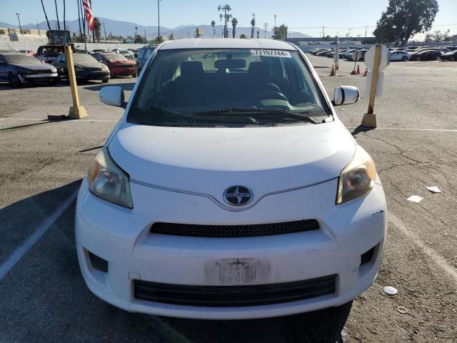 Photo 4 VIN: JTKKU10448J027805 - TOYOTA SCION XD 