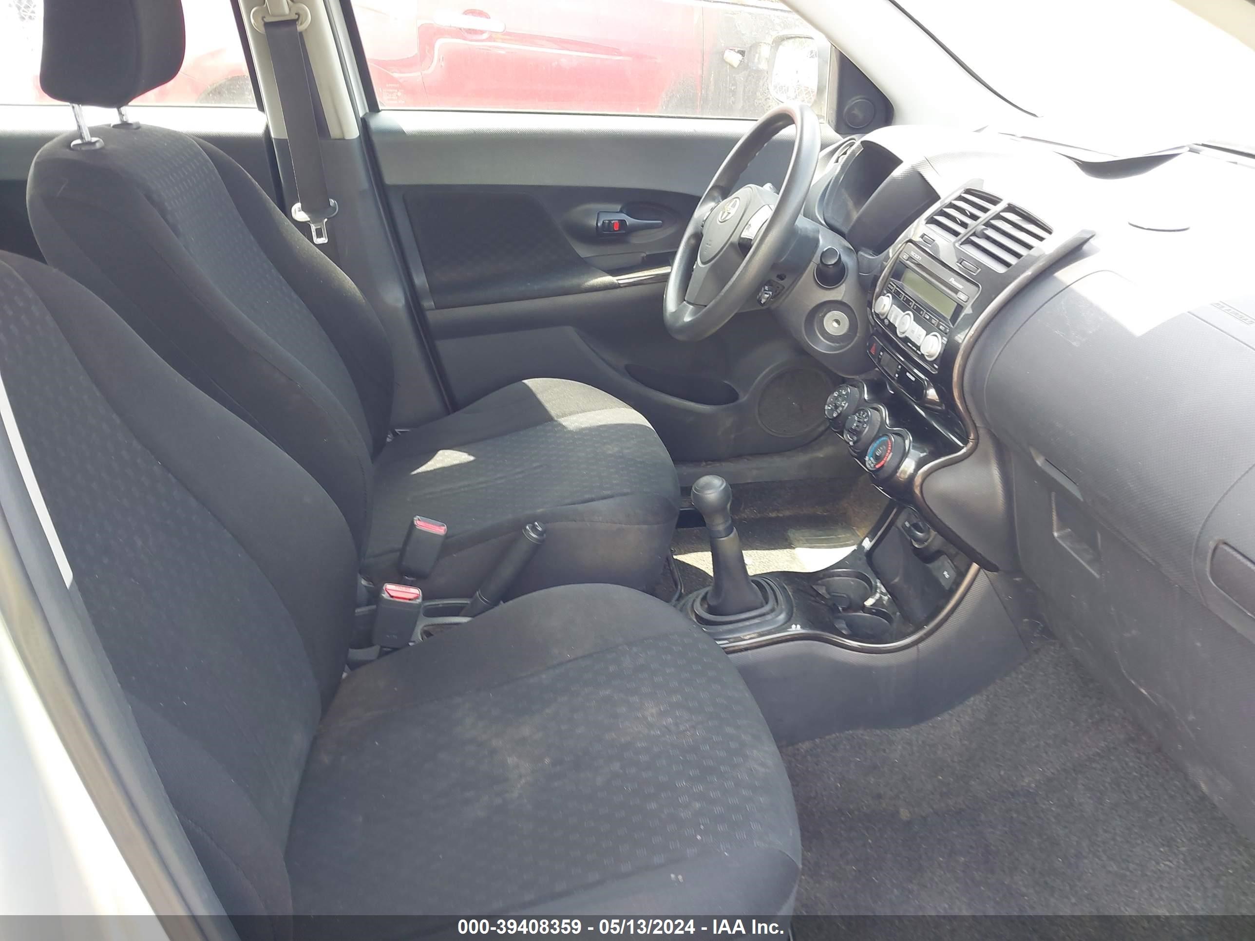 Photo 4 VIN: JTKKU10468J026946 - SCION XD 