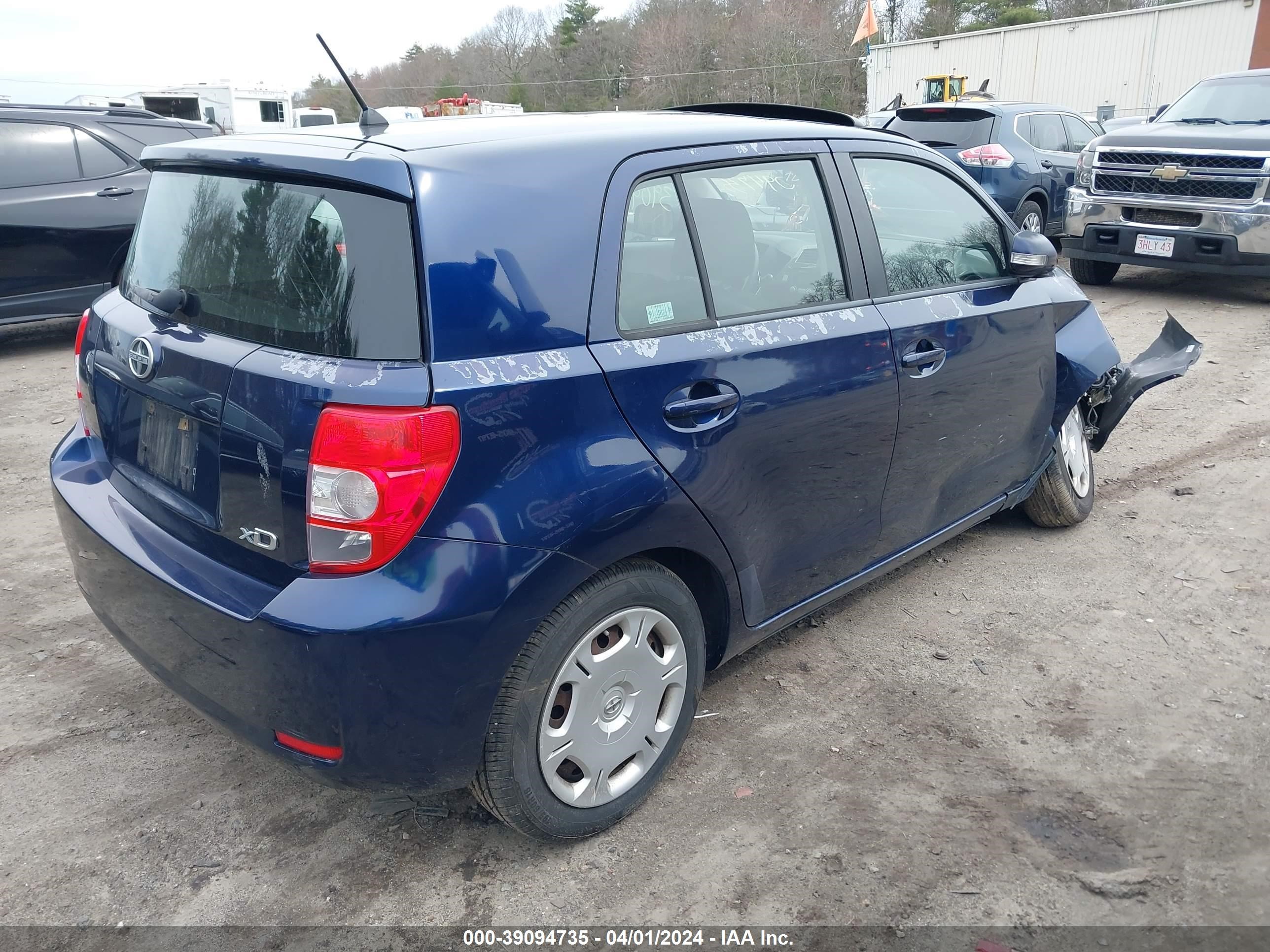 Photo 3 VIN: JTKKU10478J011968 - SCION XD 