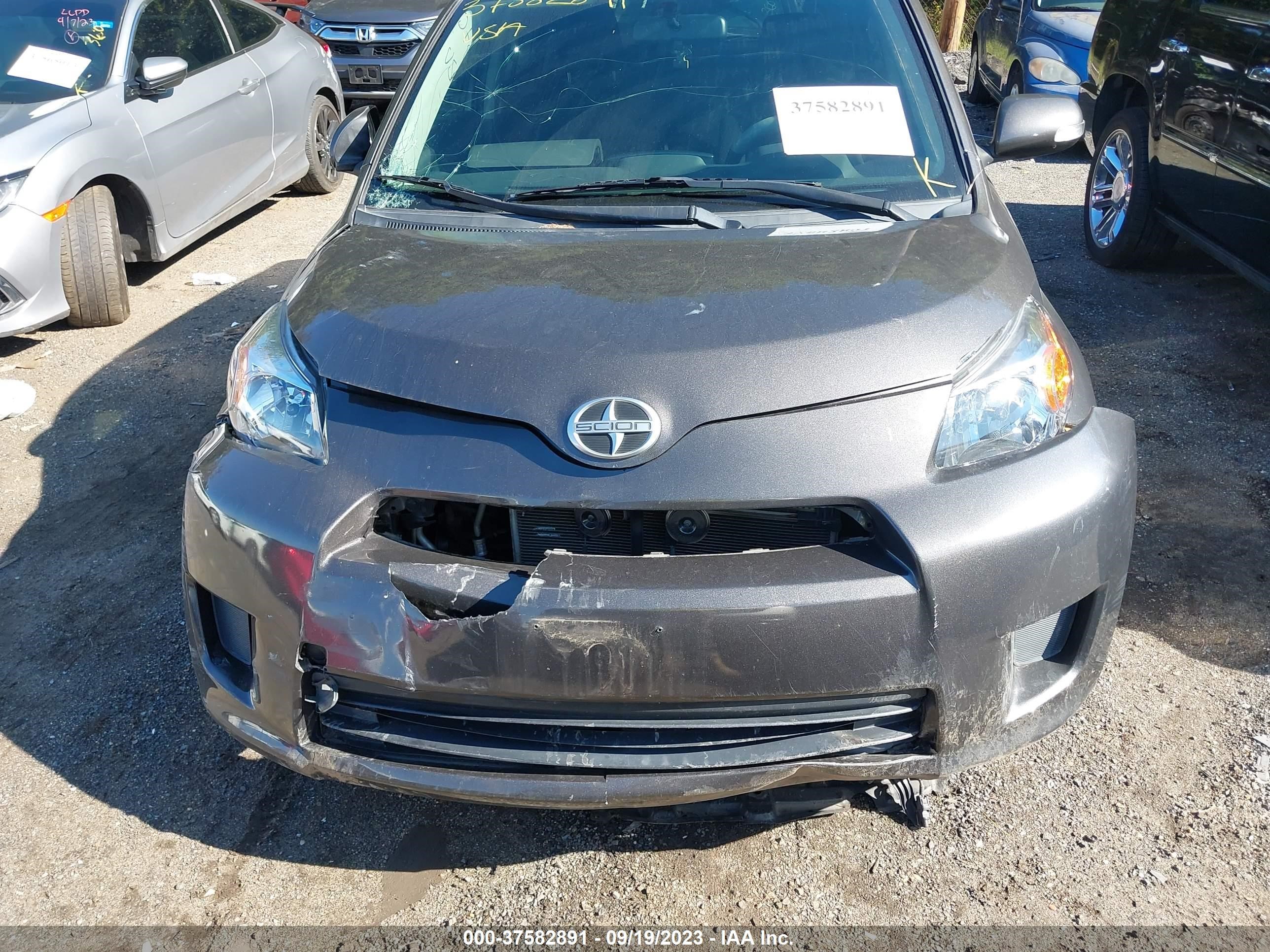 Photo 11 VIN: JTKKU10478J027524 - SCION XD 