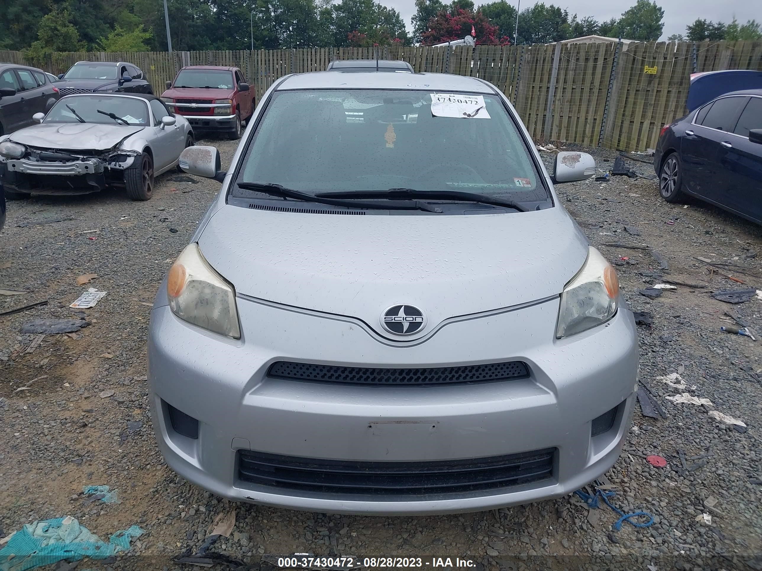 Photo 11 VIN: JTKKU10498J007680 - SCION XD 