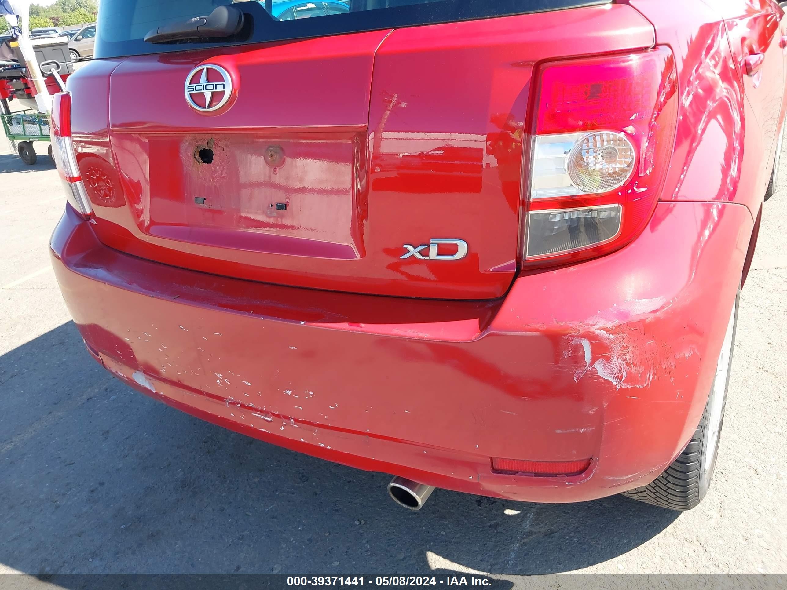 Photo 18 VIN: JTKKU10498J017609 - SCION XD 