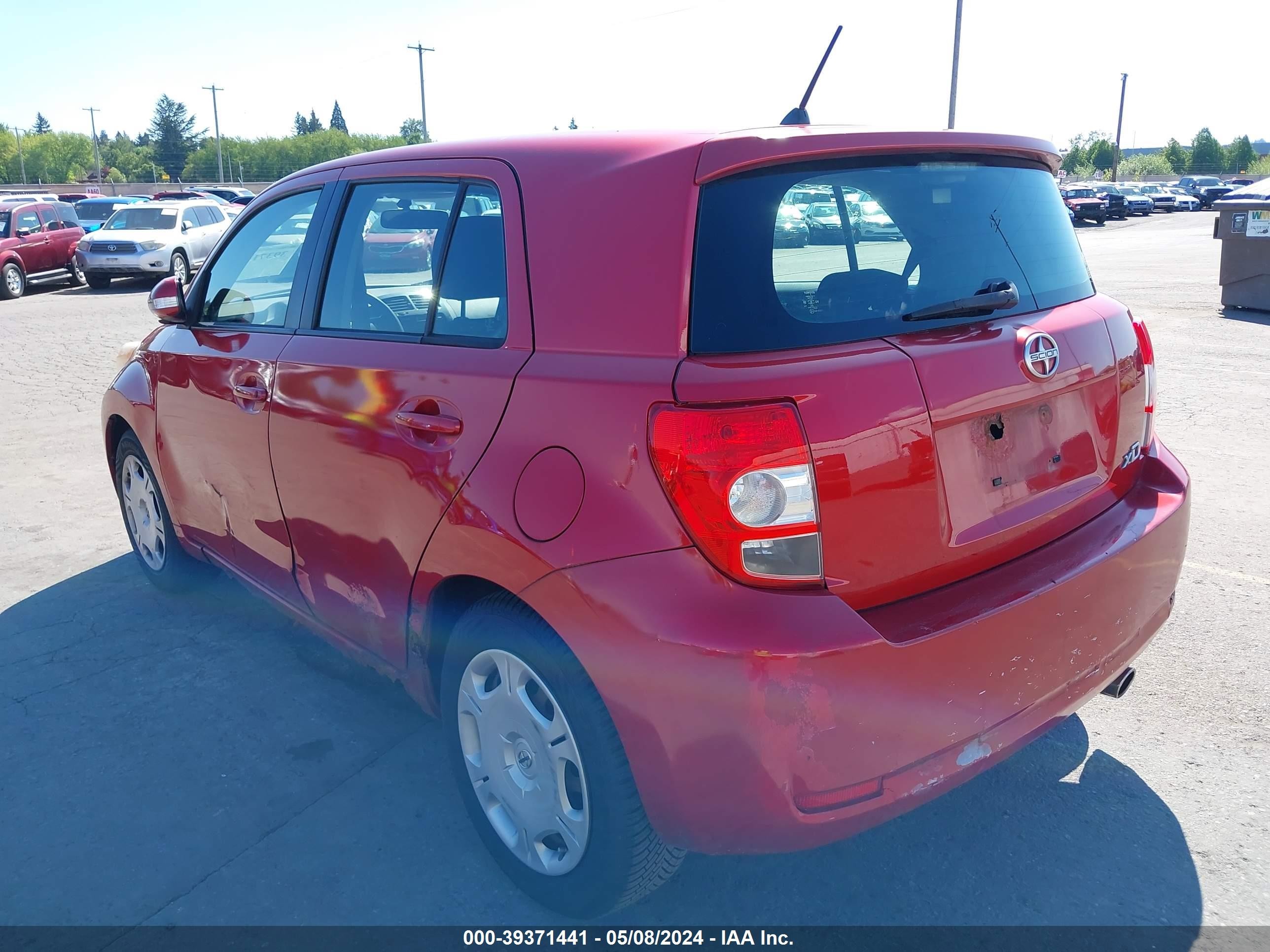 Photo 2 VIN: JTKKU10498J017609 - SCION XD 