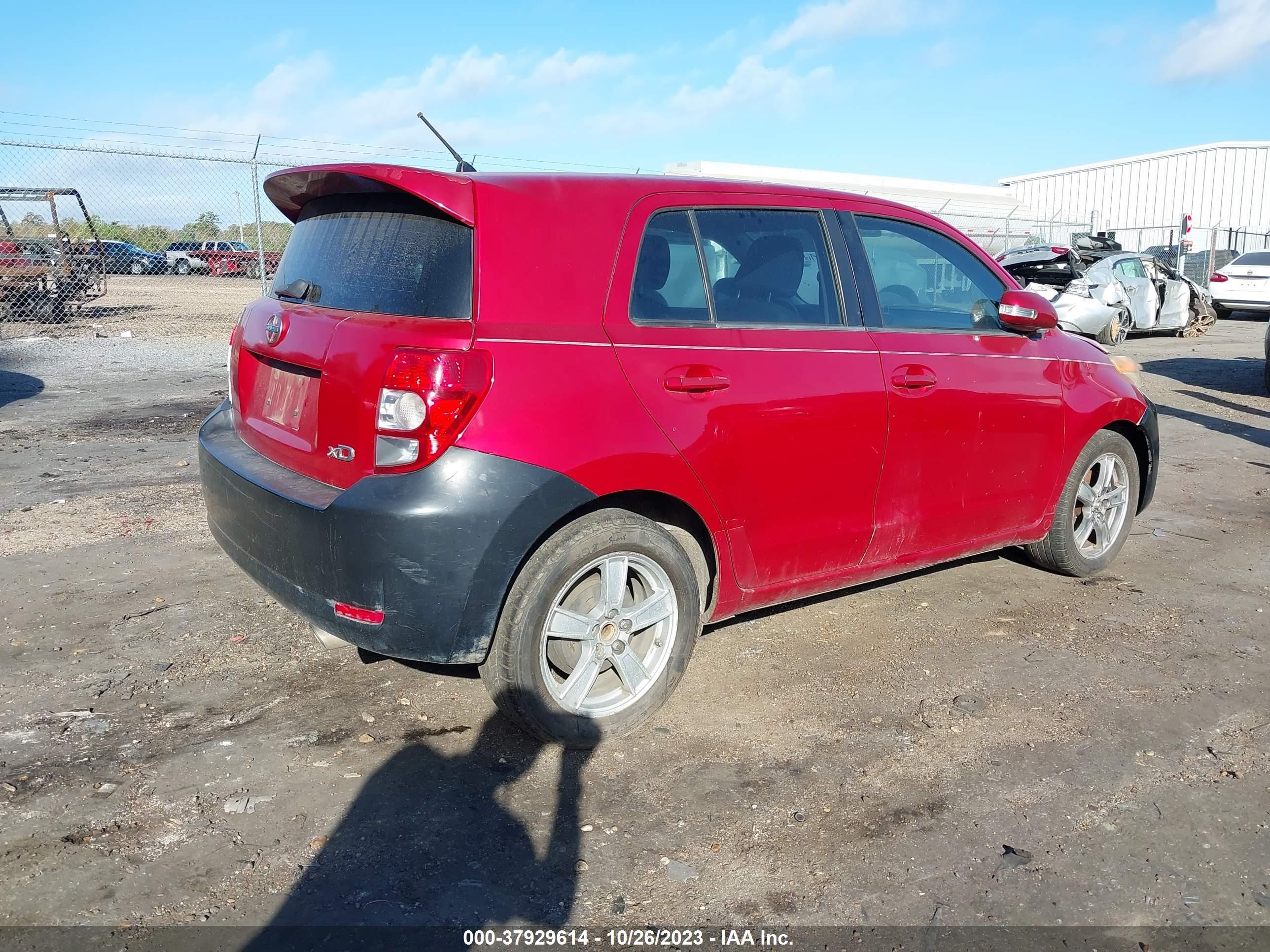 Photo 3 VIN: JTKKU10499J040888 - SCION XD 