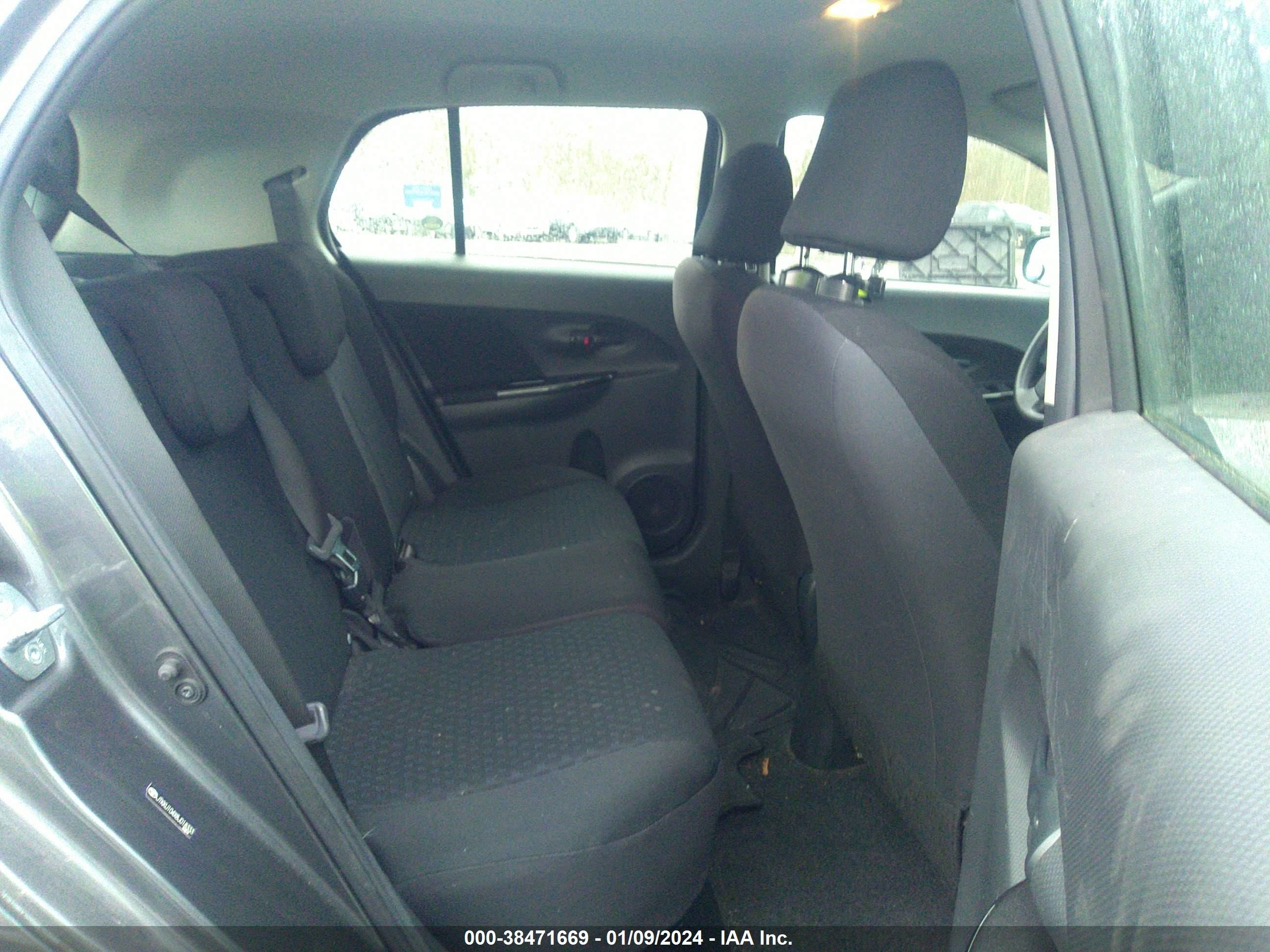 Photo 7 VIN: JTKKU104X8J018333 - SCION XD 