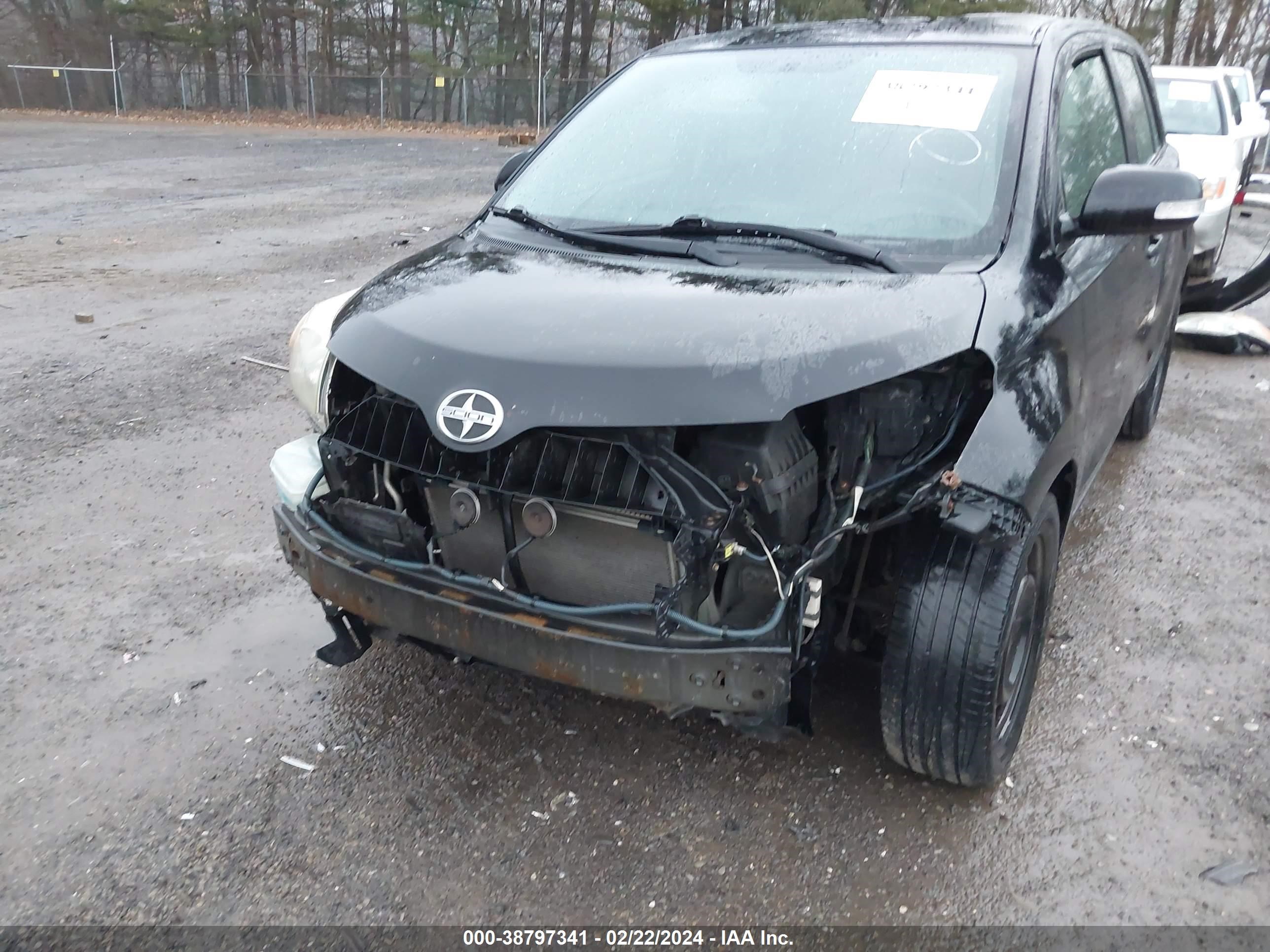 Photo 5 VIN: JTKKU104X8J024181 - SCION XD 