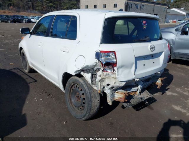 Photo 2 VIN: JTKKU4B40A1005062 - SCION XD 