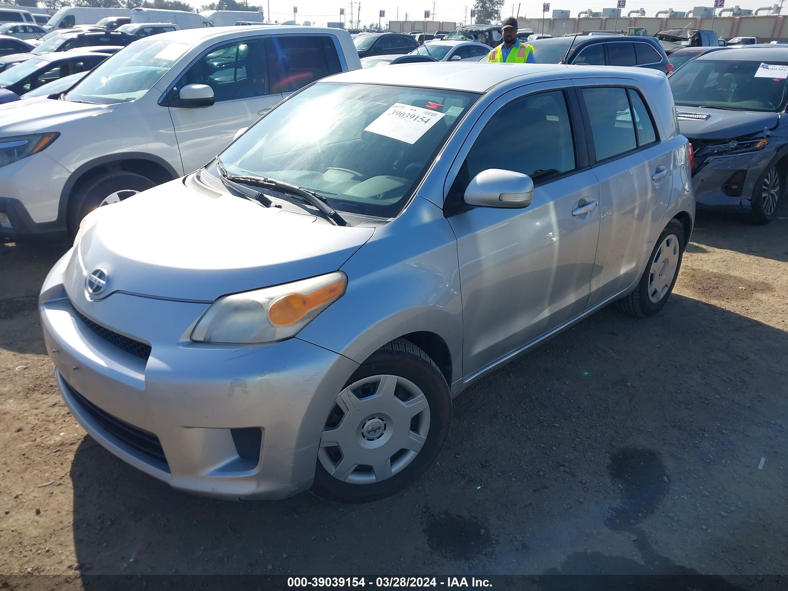 Photo 1 VIN: JTKKU4B42C1026496 - SCION XD 