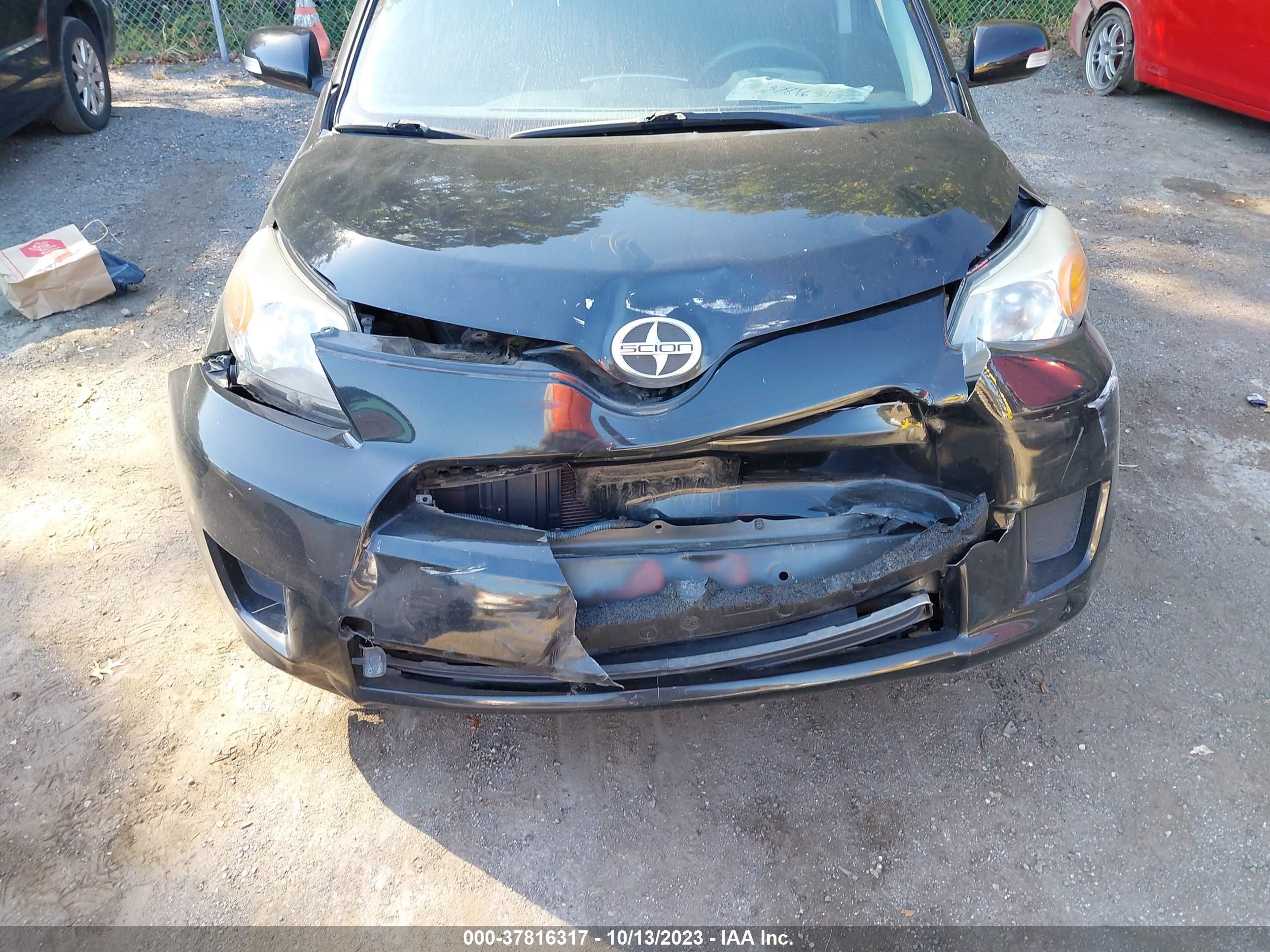 Photo 5 VIN: JTKKU4B43B1013738 - SCION XD 