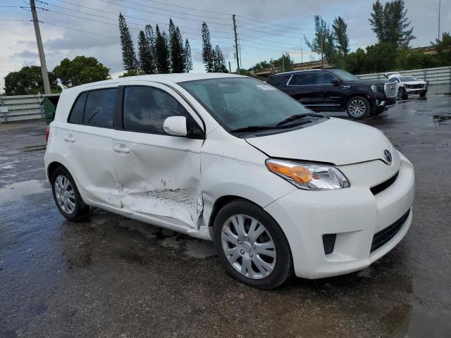 Photo 3 VIN: JTKKU4B45AJ051289 - TOYOTA SCION XD 