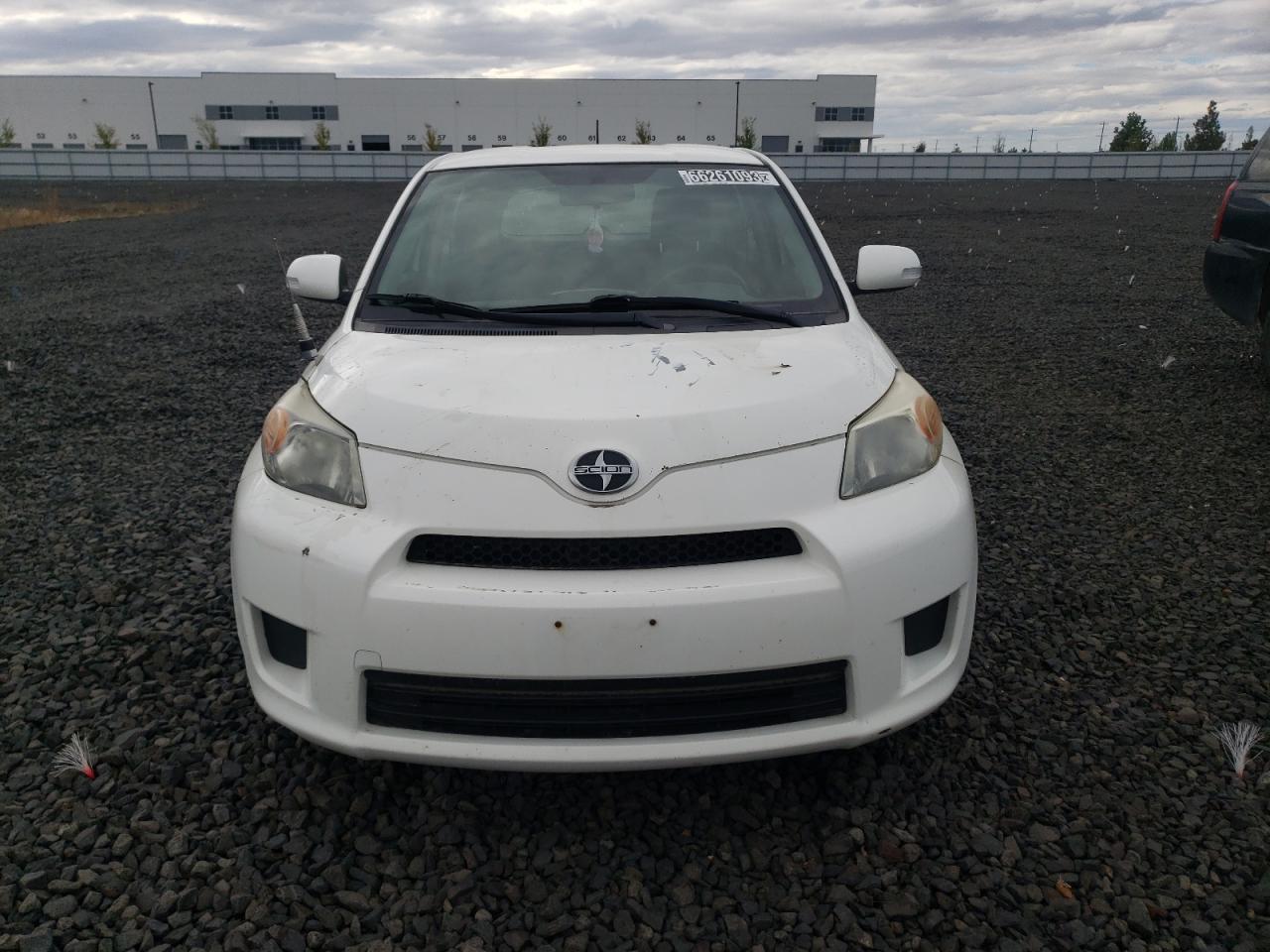 Photo 5 VIN: JTKKU4B45C1015590 - SCION XD 