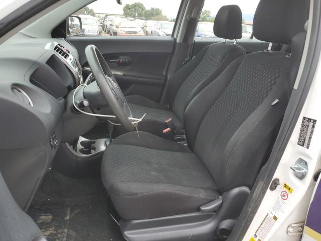 Photo 6 VIN: JTKKU4B46B1012213 - TOYOTA SCION XD 