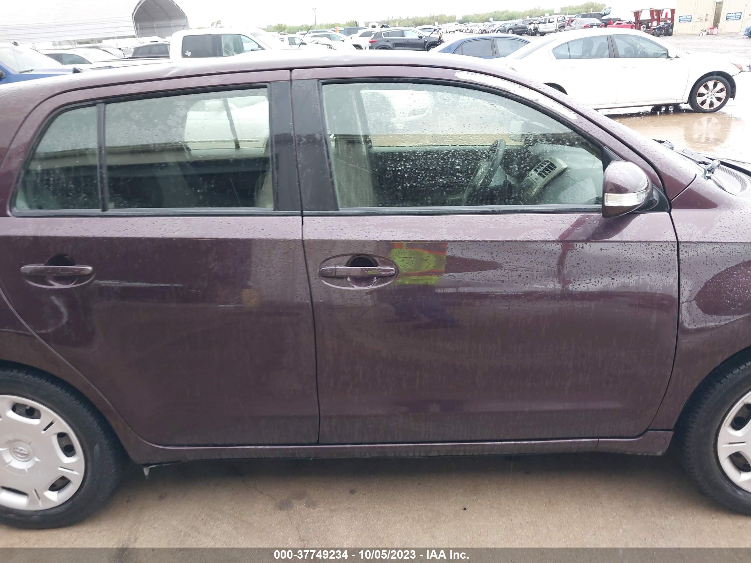 Photo 13 VIN: JTKKU4B46C1024962 - SCION XD 