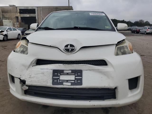 Photo 4 VIN: JTKKU4B47AJ057093 - TOYOTA SCION XD 