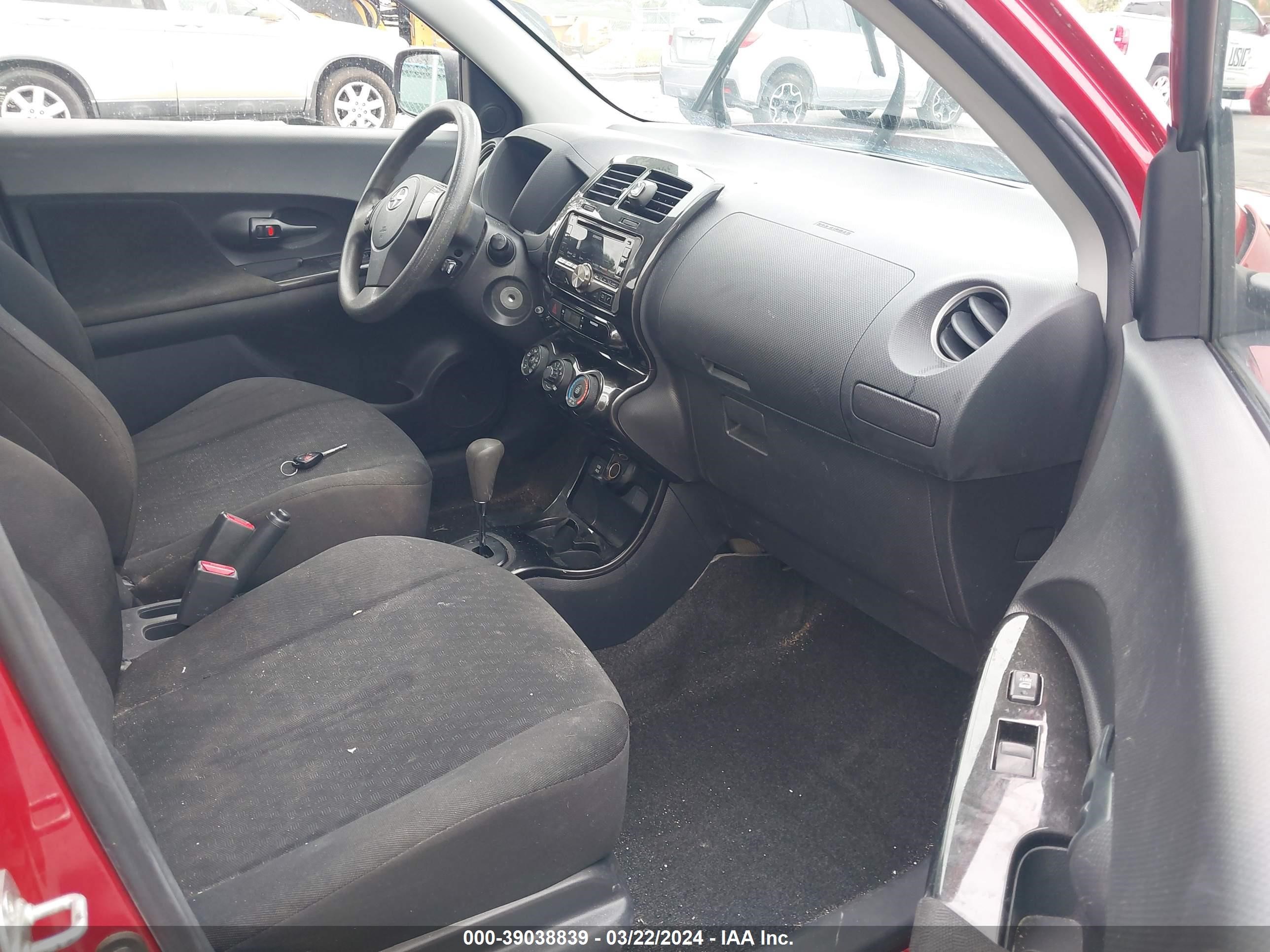 Photo 4 VIN: JTKKU4B48A1000689 - SCION XD 