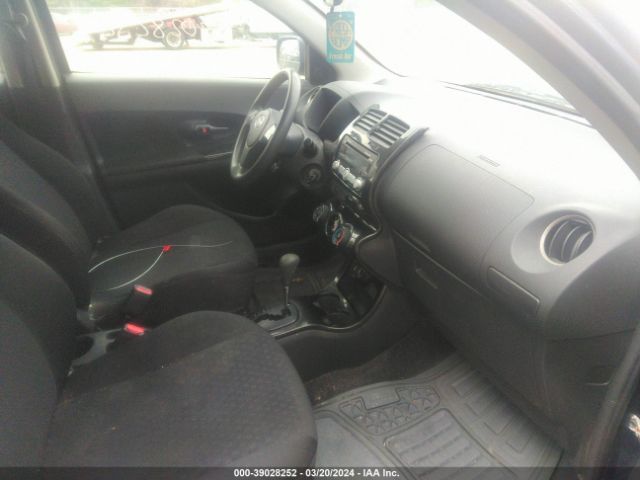 Photo 4 VIN: JTKKU4B48A1001051 - SCION XD 