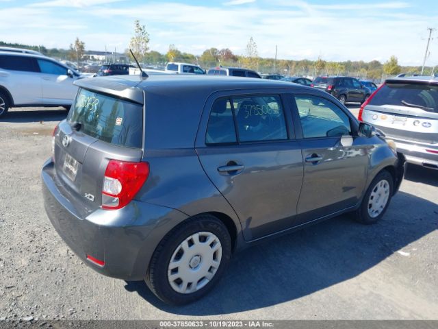 Photo 3 VIN: JTKKU4B48C1021125 - SCION XD 