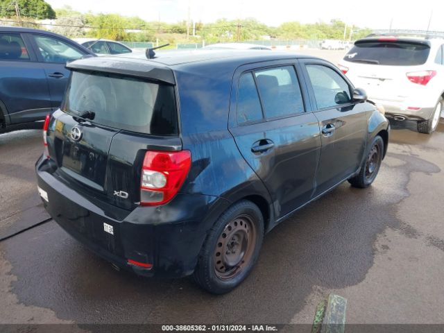 Photo 3 VIN: JTKKU4B48C1022212 - SCION XD 