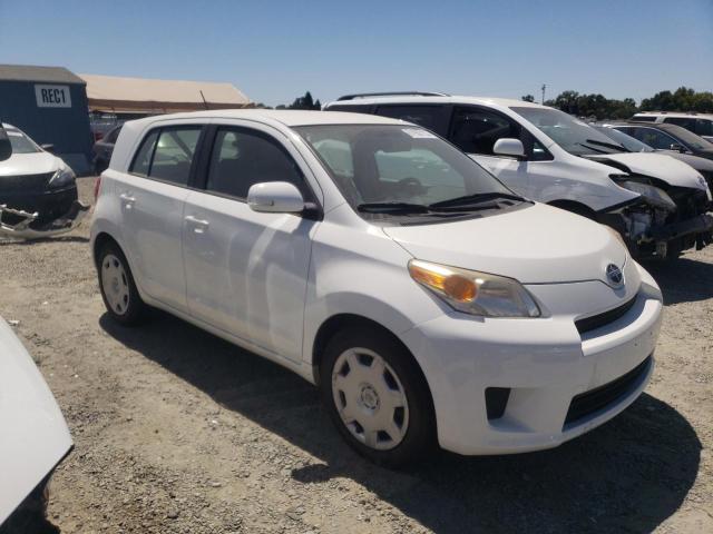 Photo 3 VIN: JTKKU4B49A1002628 - TOYOTA SCION XD 