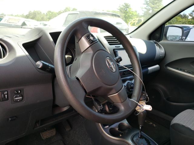 Photo 8 VIN: JTKKU4B49B1013517 - TOYOTA SCION XD 